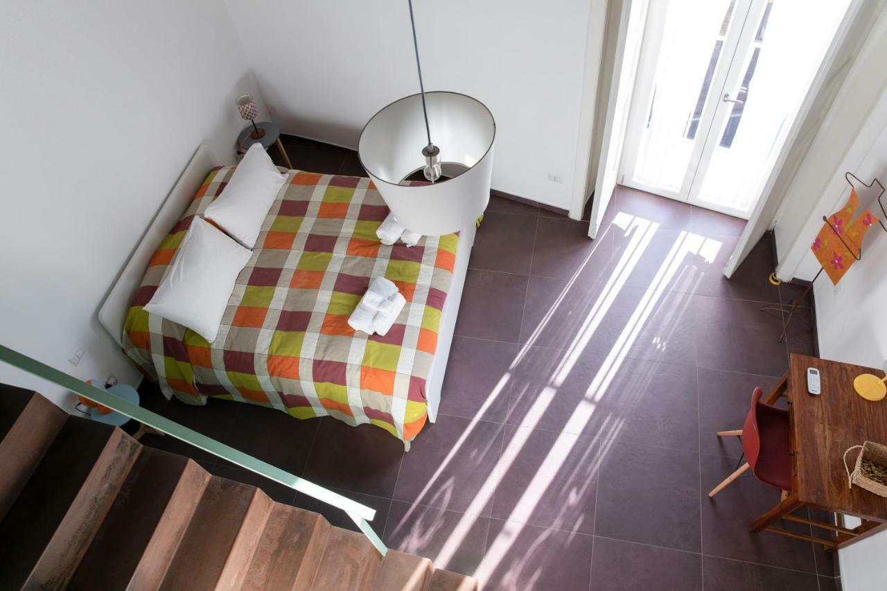 Casa Maga Bed & Breakfast เนเปิลส์ ภายนอก รูปภาพ