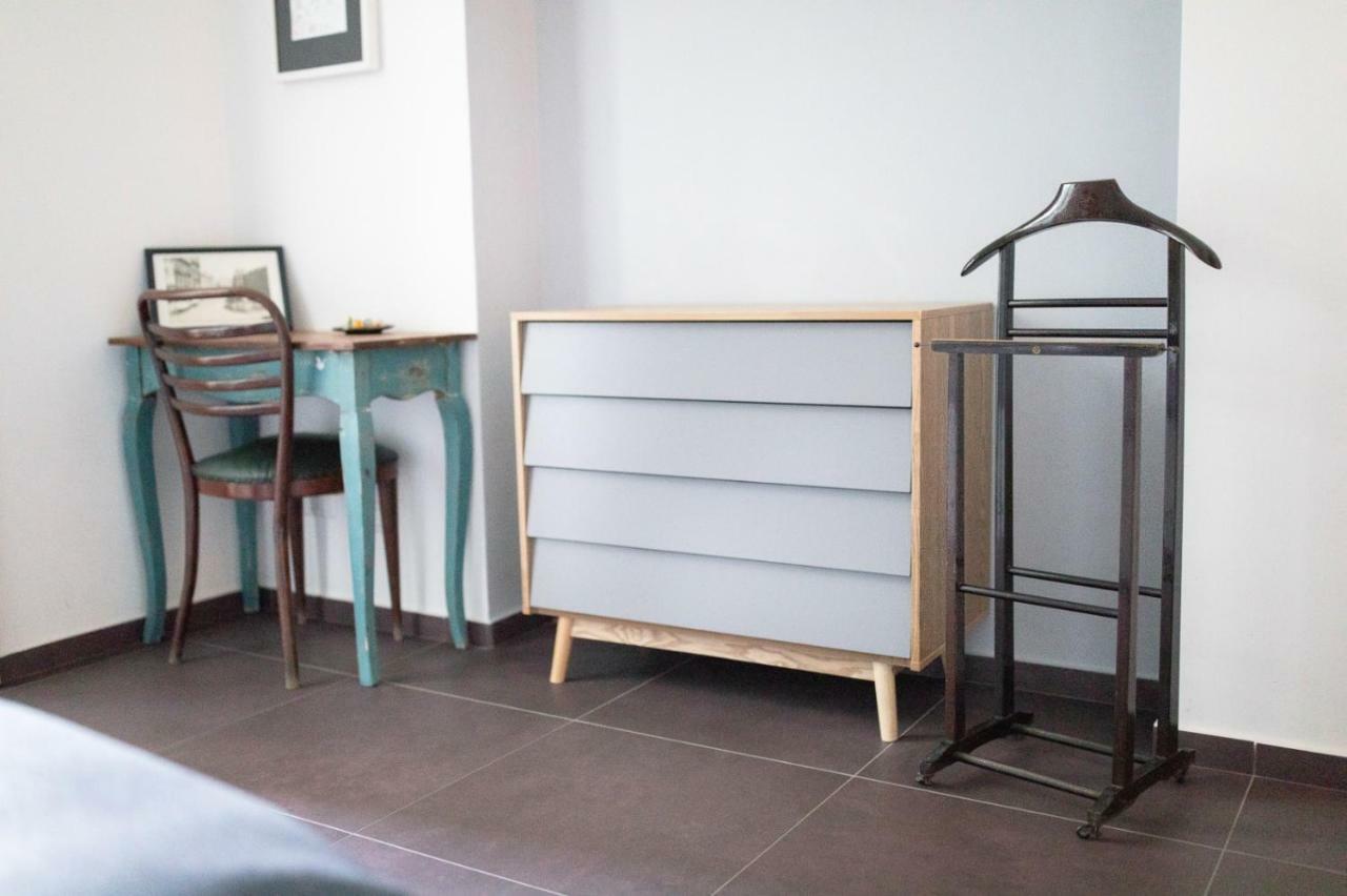 Casa Maga Bed & Breakfast เนเปิลส์ ภายนอก รูปภาพ